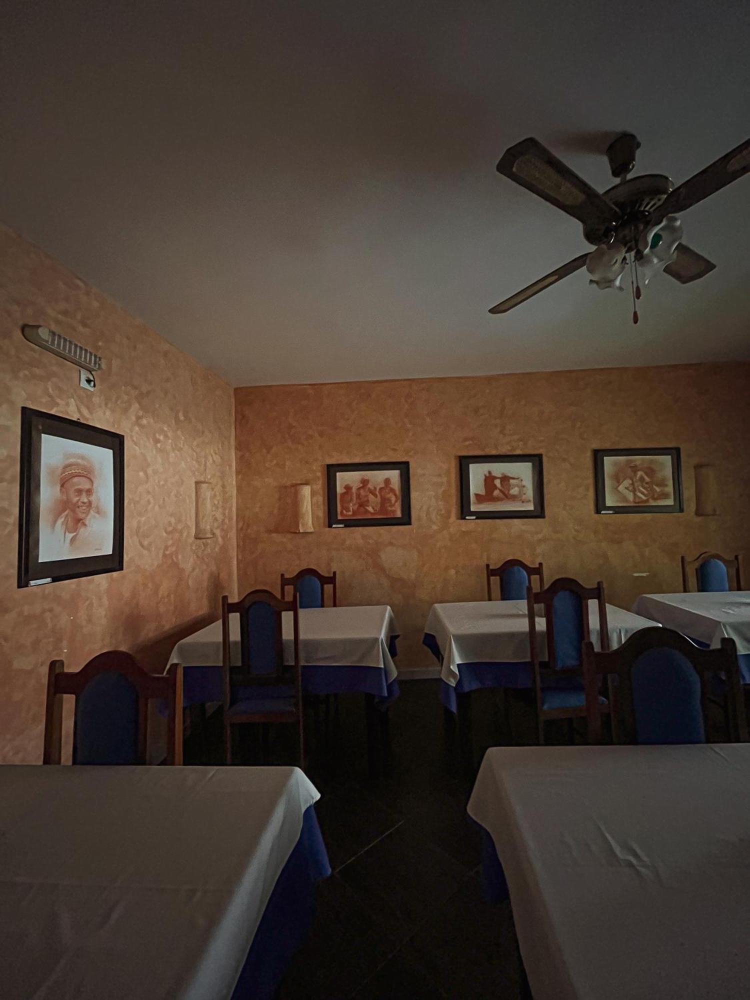Vivenda Viviani Bed & Breakfast Praia Exterior photo